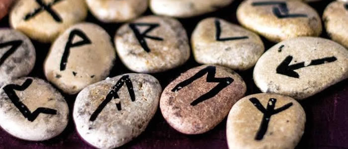 significado de las runas del amor